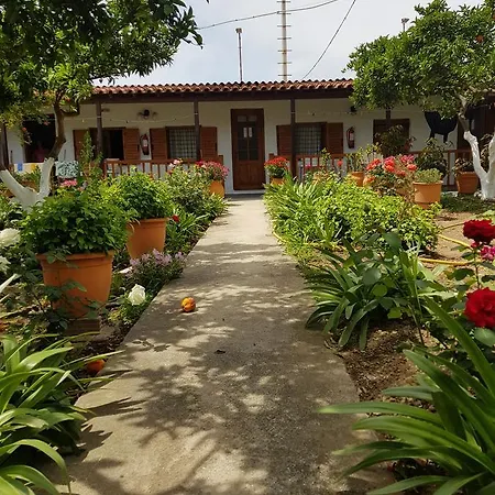 Hotel apartamentowy Asimina's House